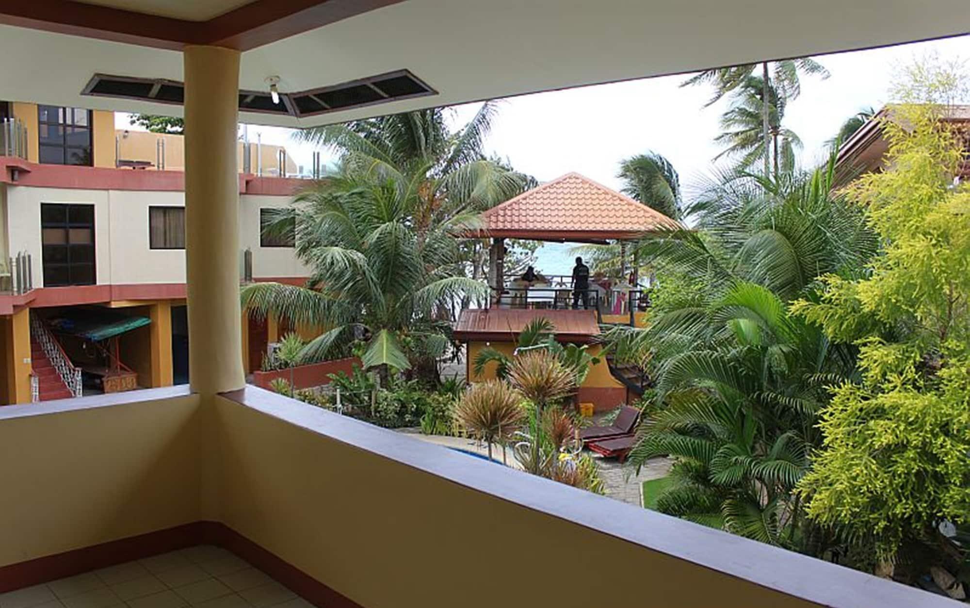 Lost Horizon Beach Dive Resort Bohol Extérieur photo